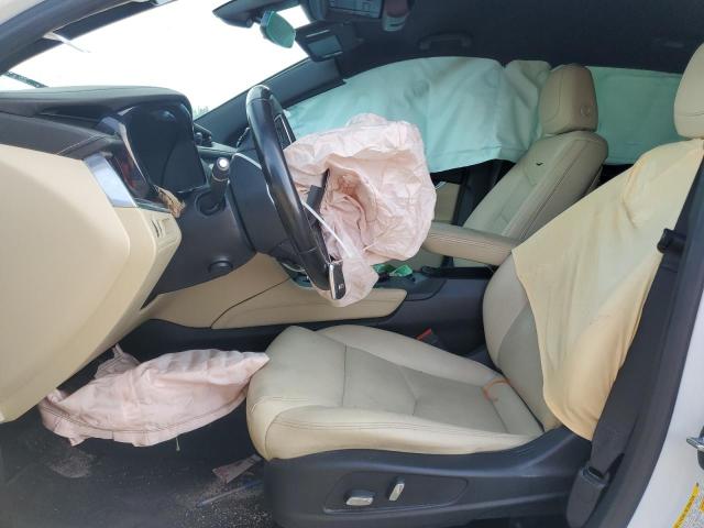  CADILLAC XT5 2018 Biały