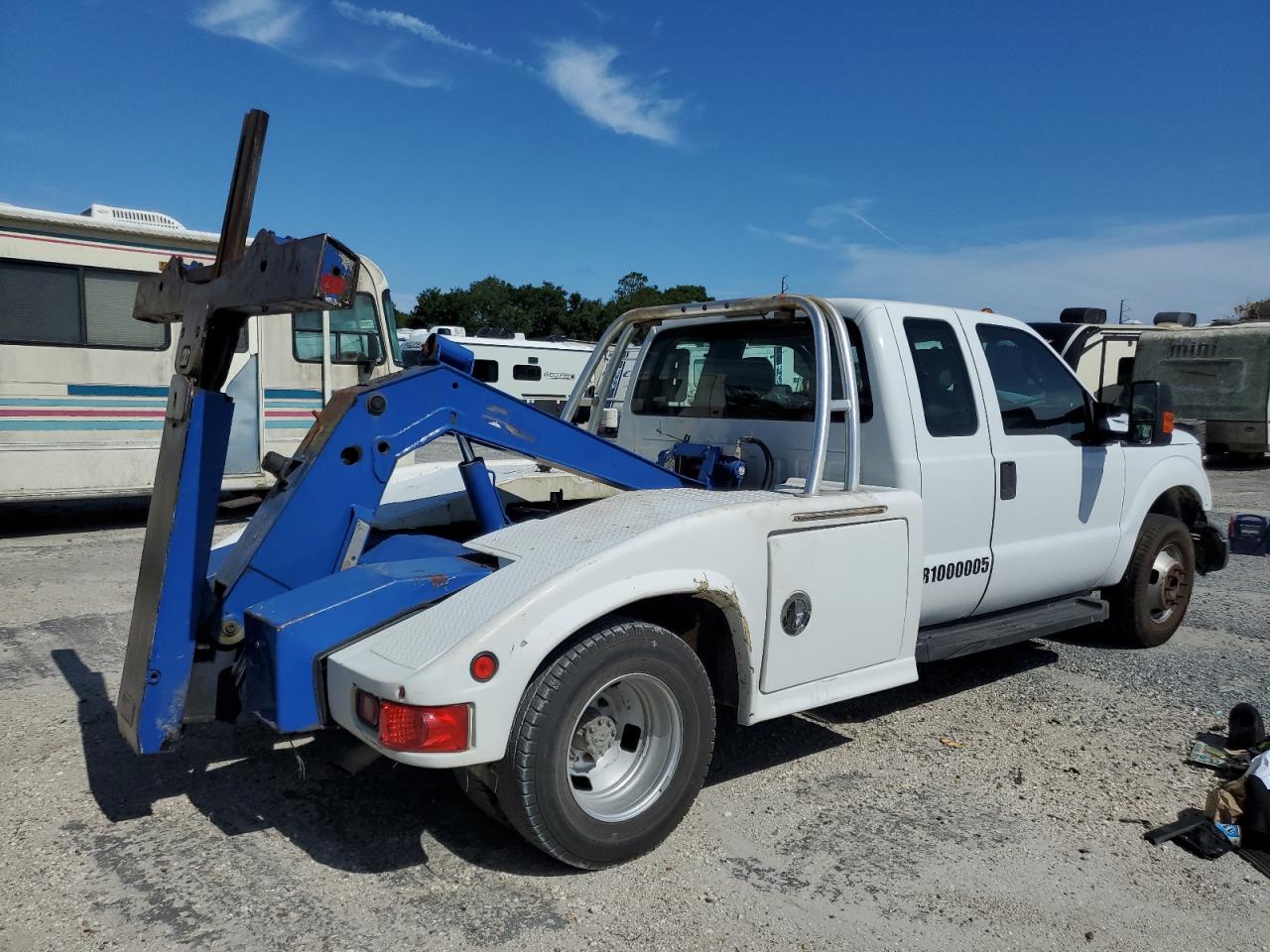 FORD F350 2014 VIN 1FD8X3G62EEA94186 photo 3