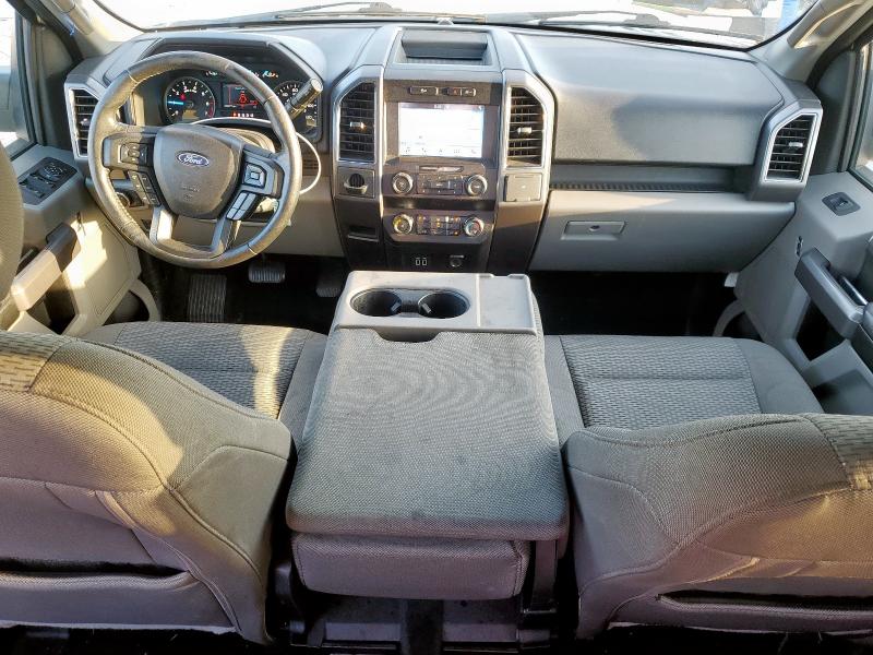  FORD F-150 2019 Srebrny
