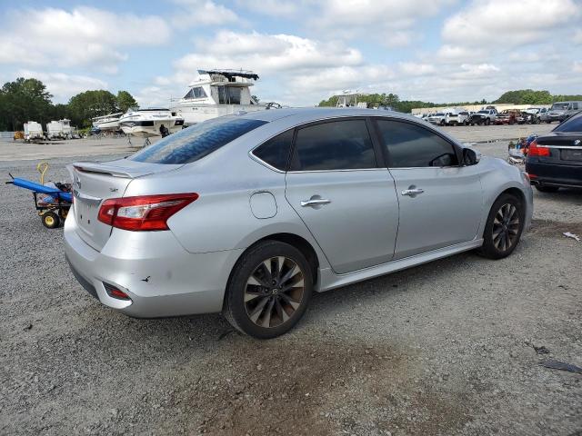  NISSAN SENTRA 2017 Srebrny
