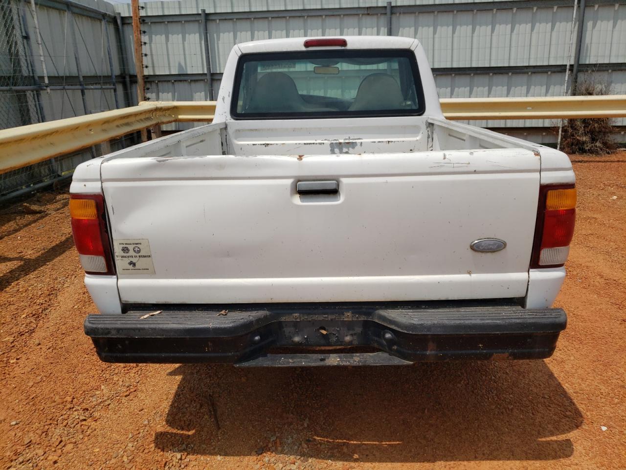 1998 Ford Ranger VIN: 1FTYR10C4WUB95370 Lot: 60472225