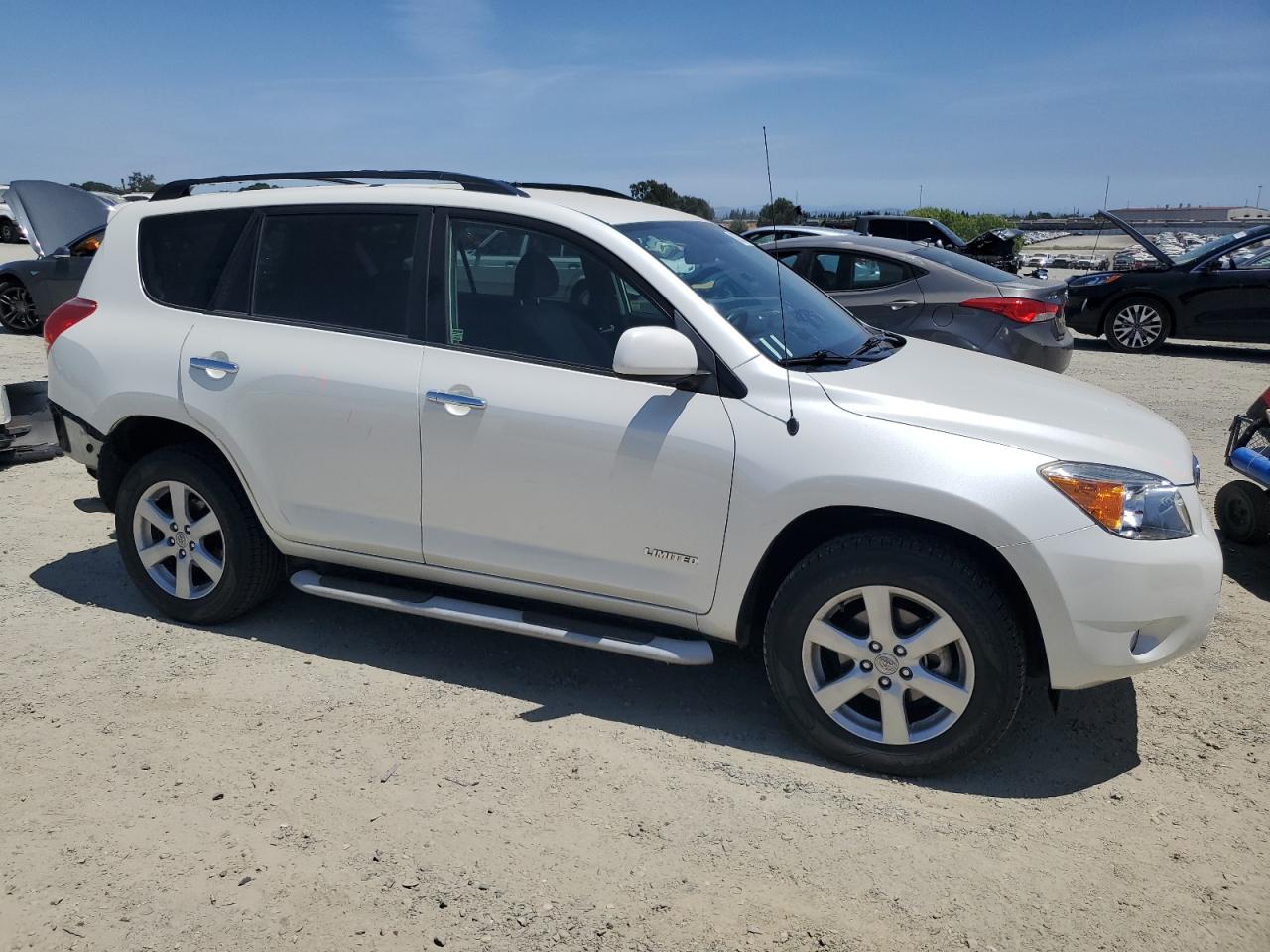 TOYOTA RAV4 2008 VIN JTMZD34V485114777 photo 4