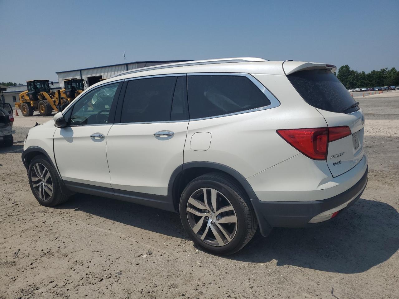 HONDA PILOT 2016 VIN 5FNYF6H0XGB126628 фото 2