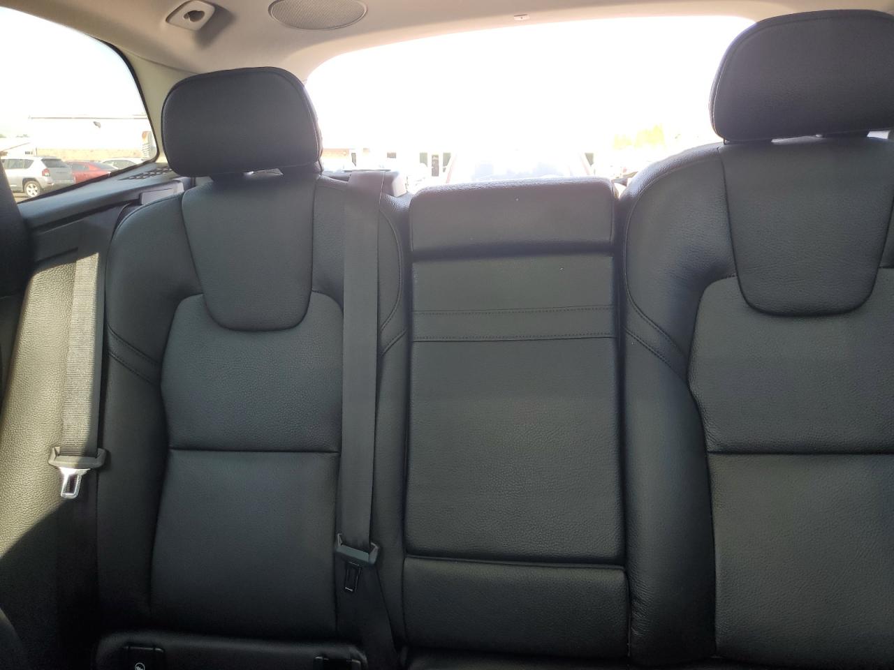 2021 Volvo Xc60 T5 Momentum VIN: YV4102RK2M1882161 Lot: 59309015
