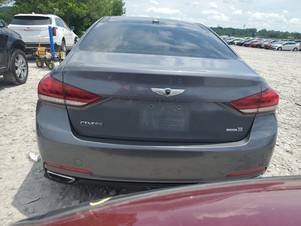 2015 Hyundai Genesis 3.8L VIN: KMHGN4JE6FU072562 Lot: 60419355