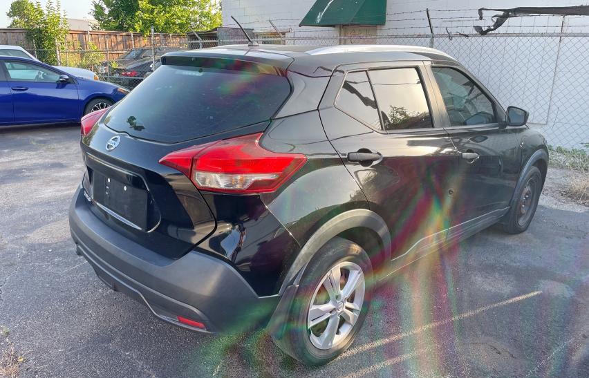  NISSAN KICKS 2018 Czarny