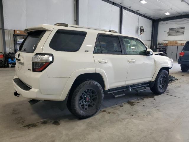  TOYOTA 4RUNNER 2022 Білий