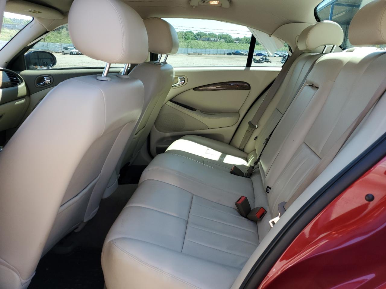 2004 Jaguar S-Type VIN: SAJEA01TX4FN01638 Lot: 61998685