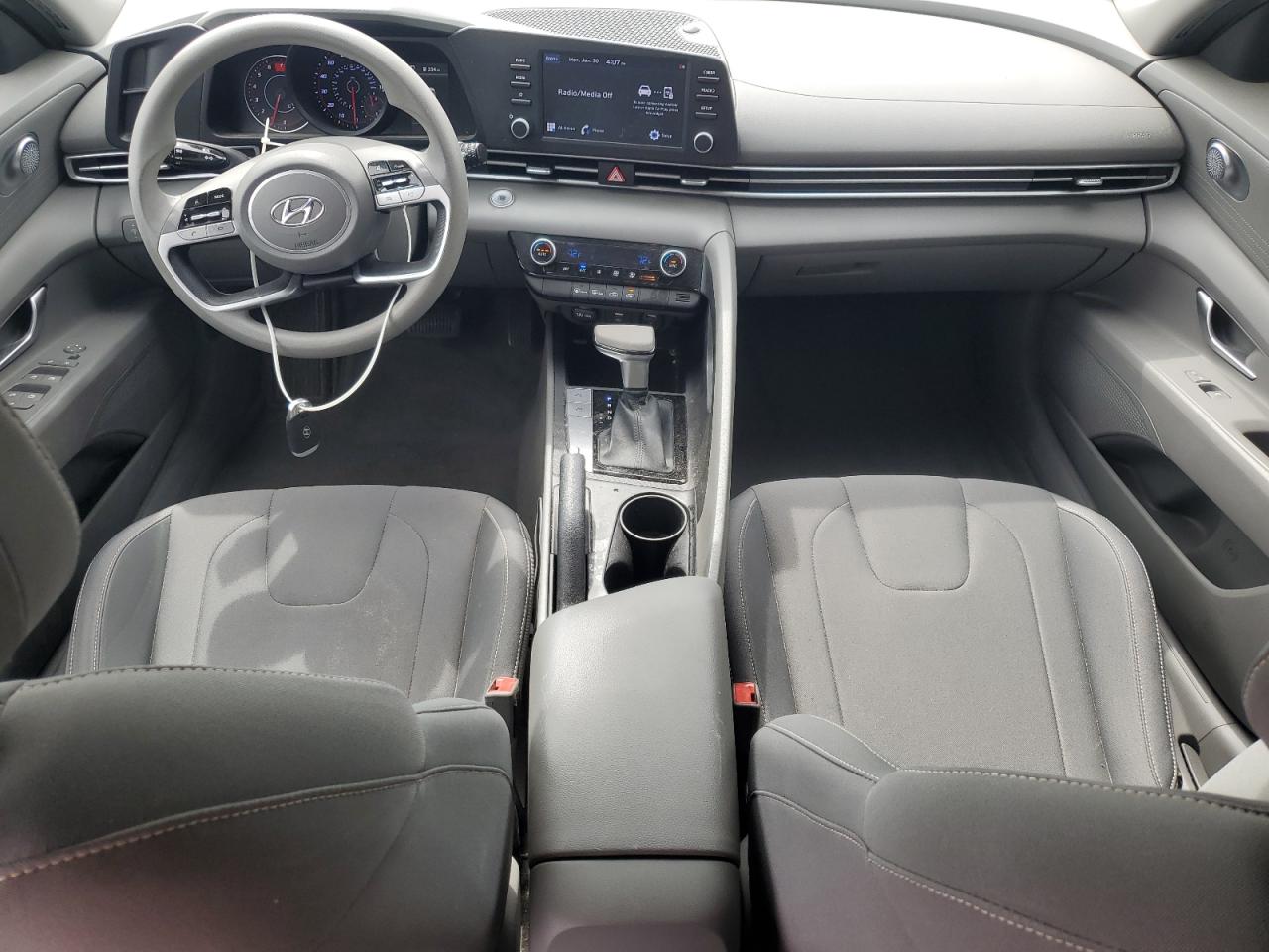2022 Hyundai Elantra Sel VIN: 5NPLM4AG8NH063684 Lot: 62782815