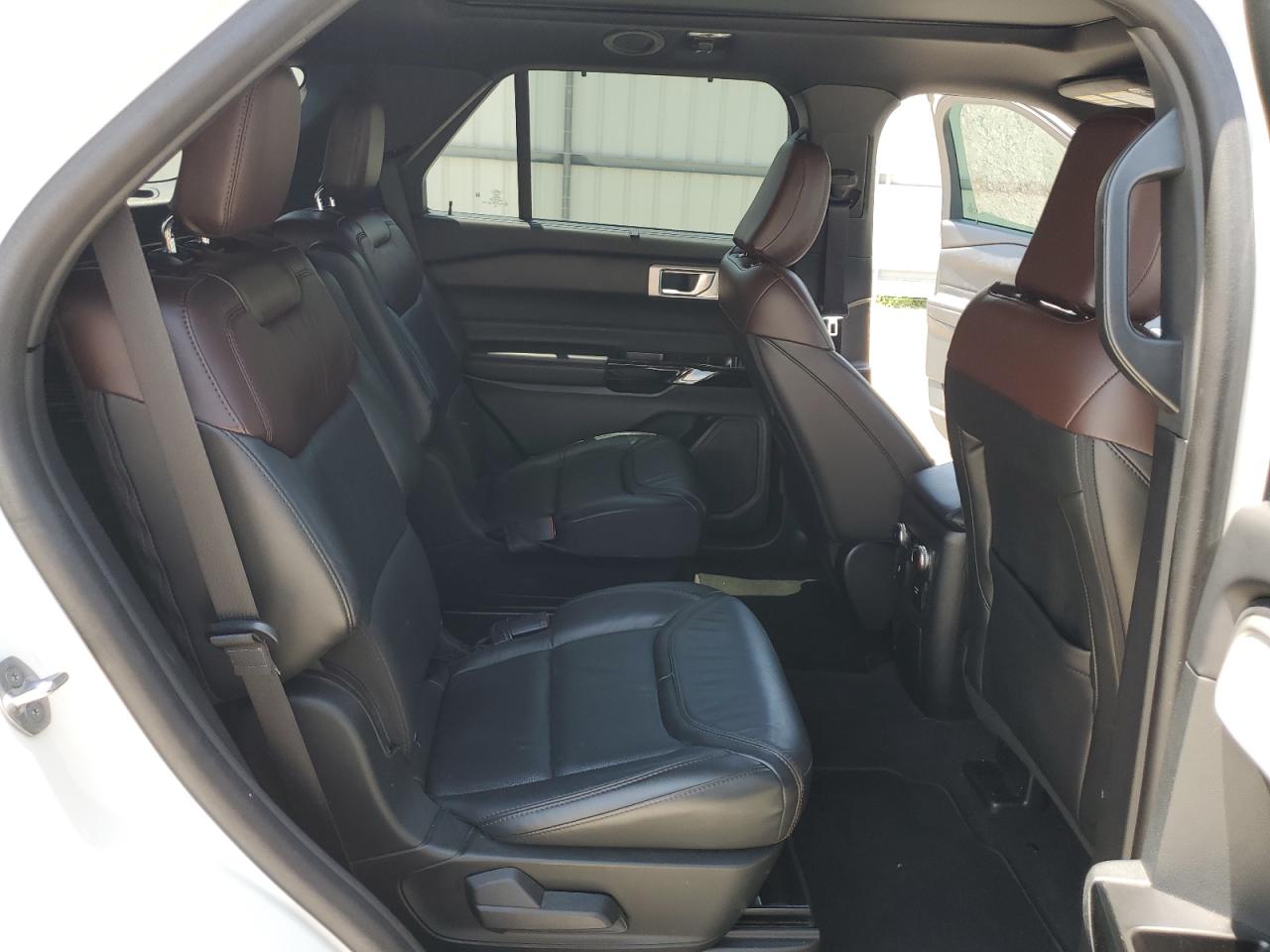 2022 Ford Explorer Platinum VIN: 1FM5K7HC8NGA62912 Lot: 61357235
