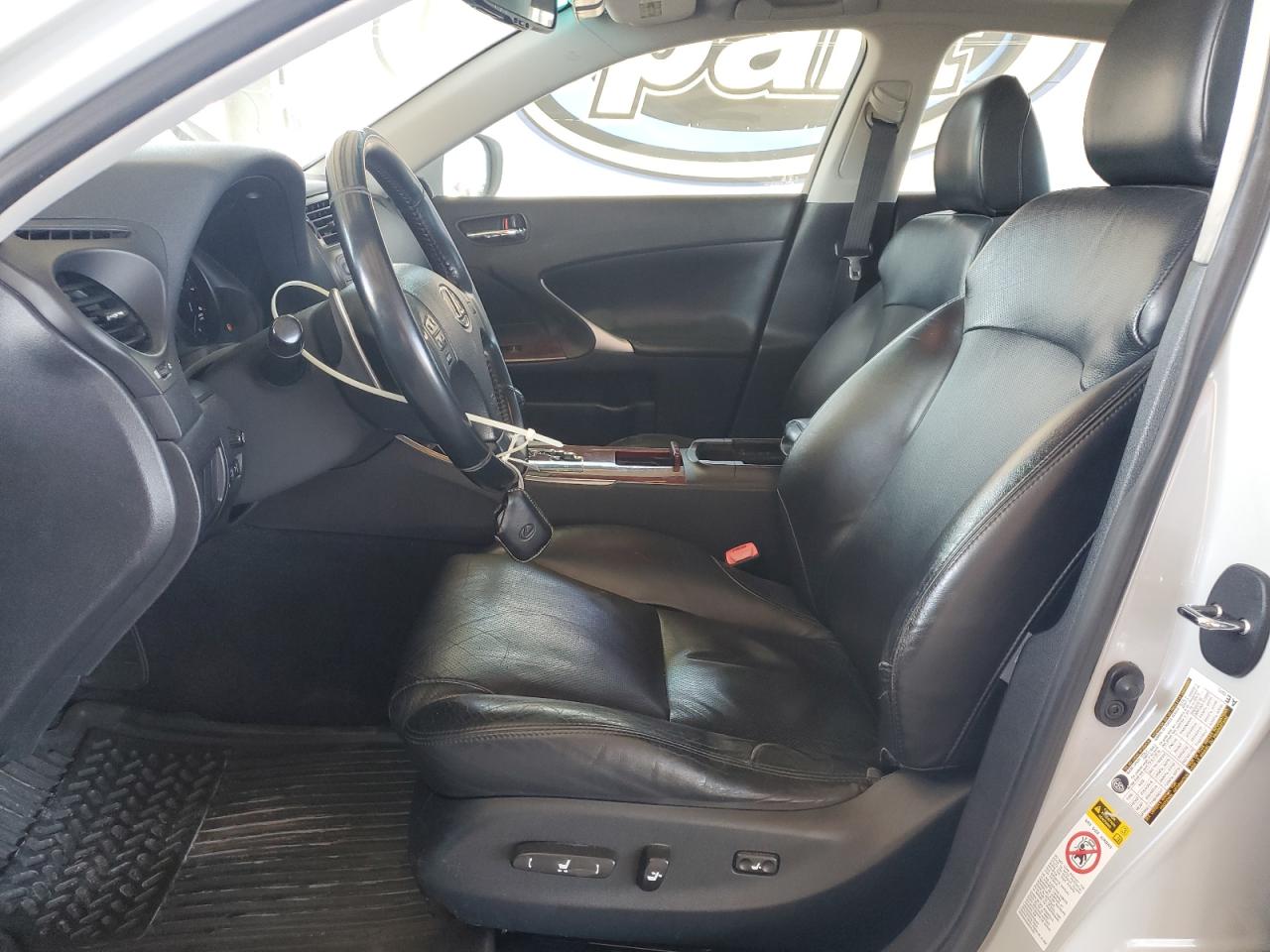 2007 Lexus Is 350 VIN: JTHBE262X75014692 Lot: 63022525