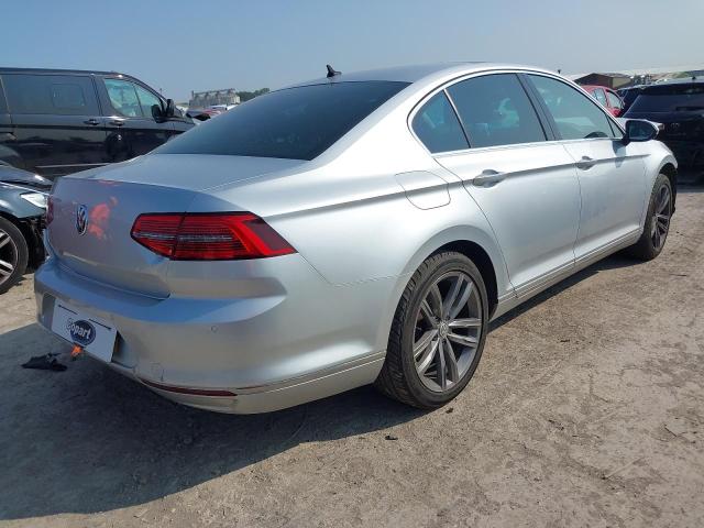 2017 VOLKSWAGEN PASSAT GT