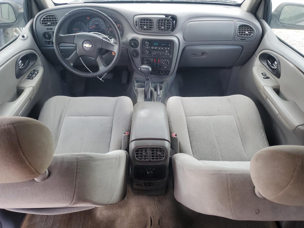 2005 Chevrolet Trailblazer Ls VIN: 1GNDT13S452379079 Lot: 61213005