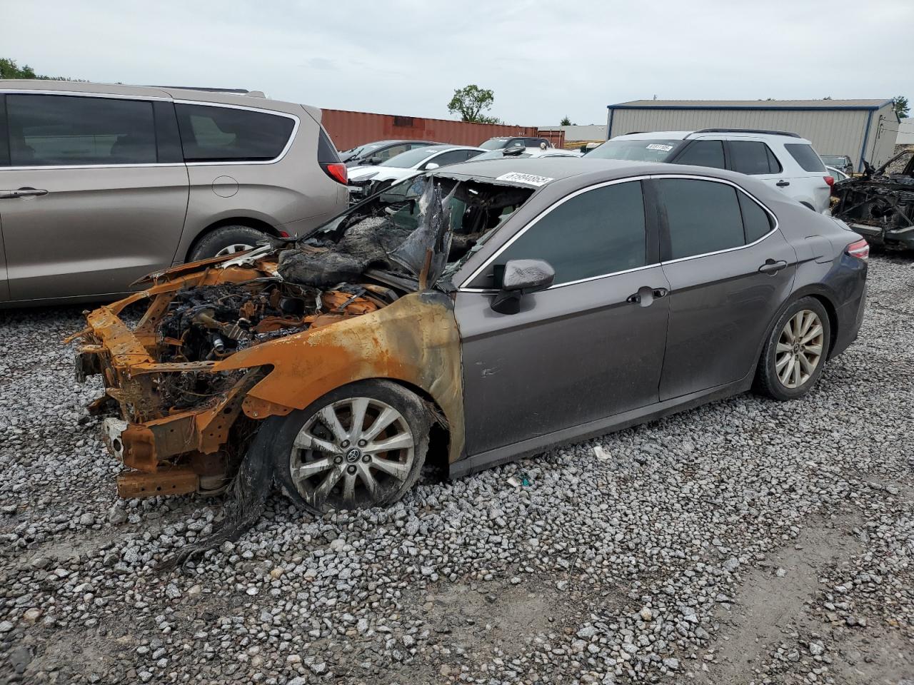 2018 Toyota Camry L იყიდება Hueytown-ში, AL - Burn