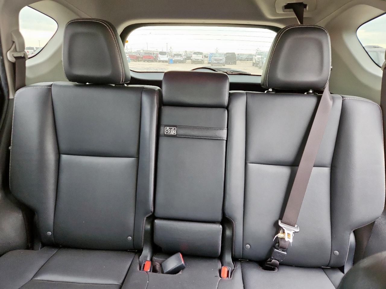 2017 Toyota Rav4 Hv Limited VIN: JTMDJREV1HD091615 Lot: 62661655