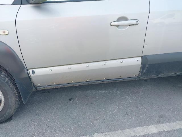 2005 HYUNDAI TUCSON CRT