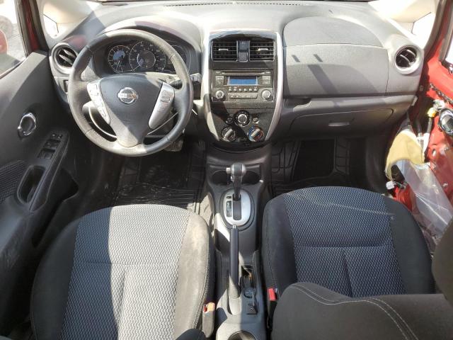  NISSAN VERSA 2015 Красный