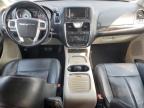 Woodhaven, MI에서 판매 중인 2015 Chrysler Town & Country Limited Platinum - Front End