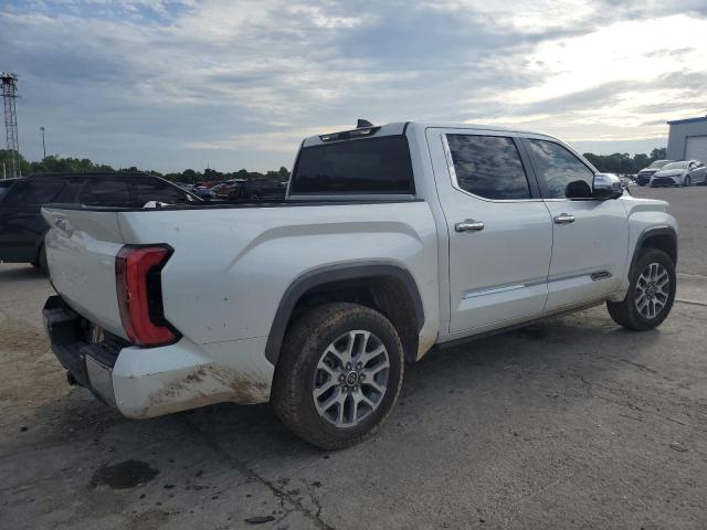  TOYOTA TUNDRA 2024 Biały
