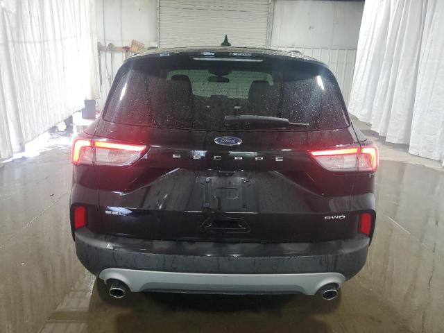  FORD ESCAPE 2021 Czarny