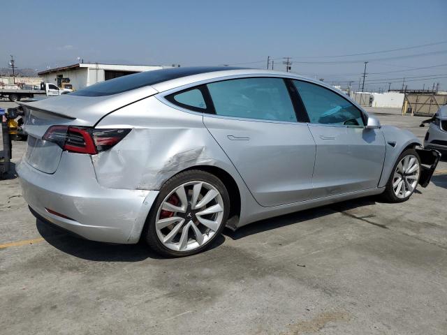  TESLA MODEL 3 2018 Silver