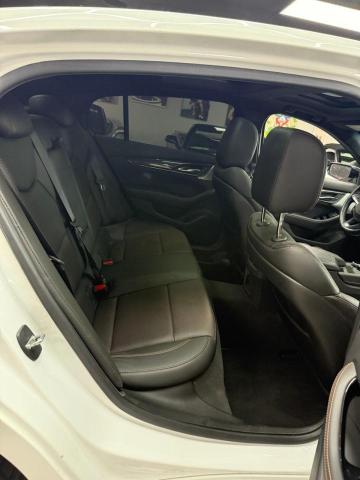  CADILLAC CT5 2023 Белы