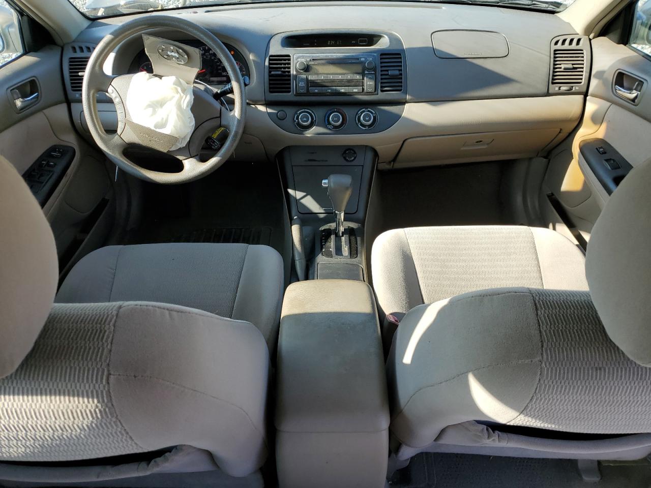 2005 Toyota Camry Le VIN: 4T1BE30K15U982436 Lot: 62937925