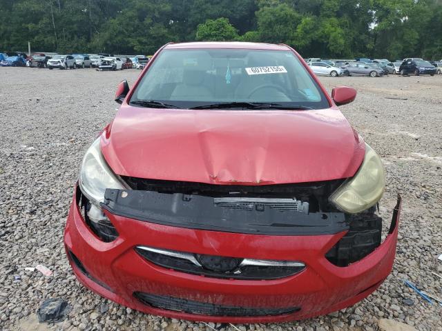 Sedans HYUNDAI ACCENT 2013 Czerwony