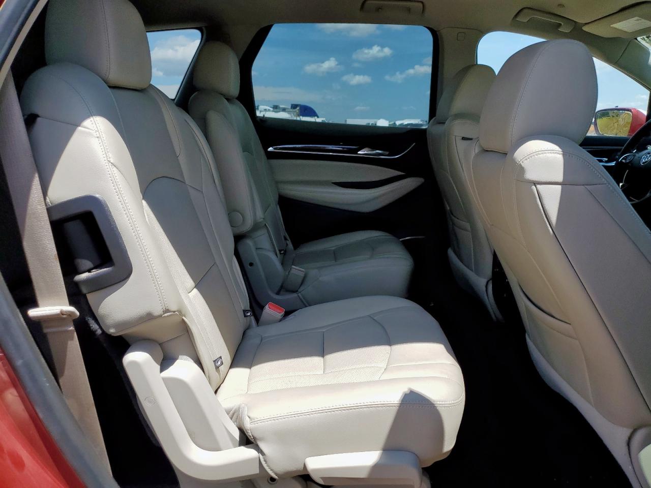 2019 Buick Enclave Essence VIN: 5GAEVAKW3KJ305652 Lot: 62824665