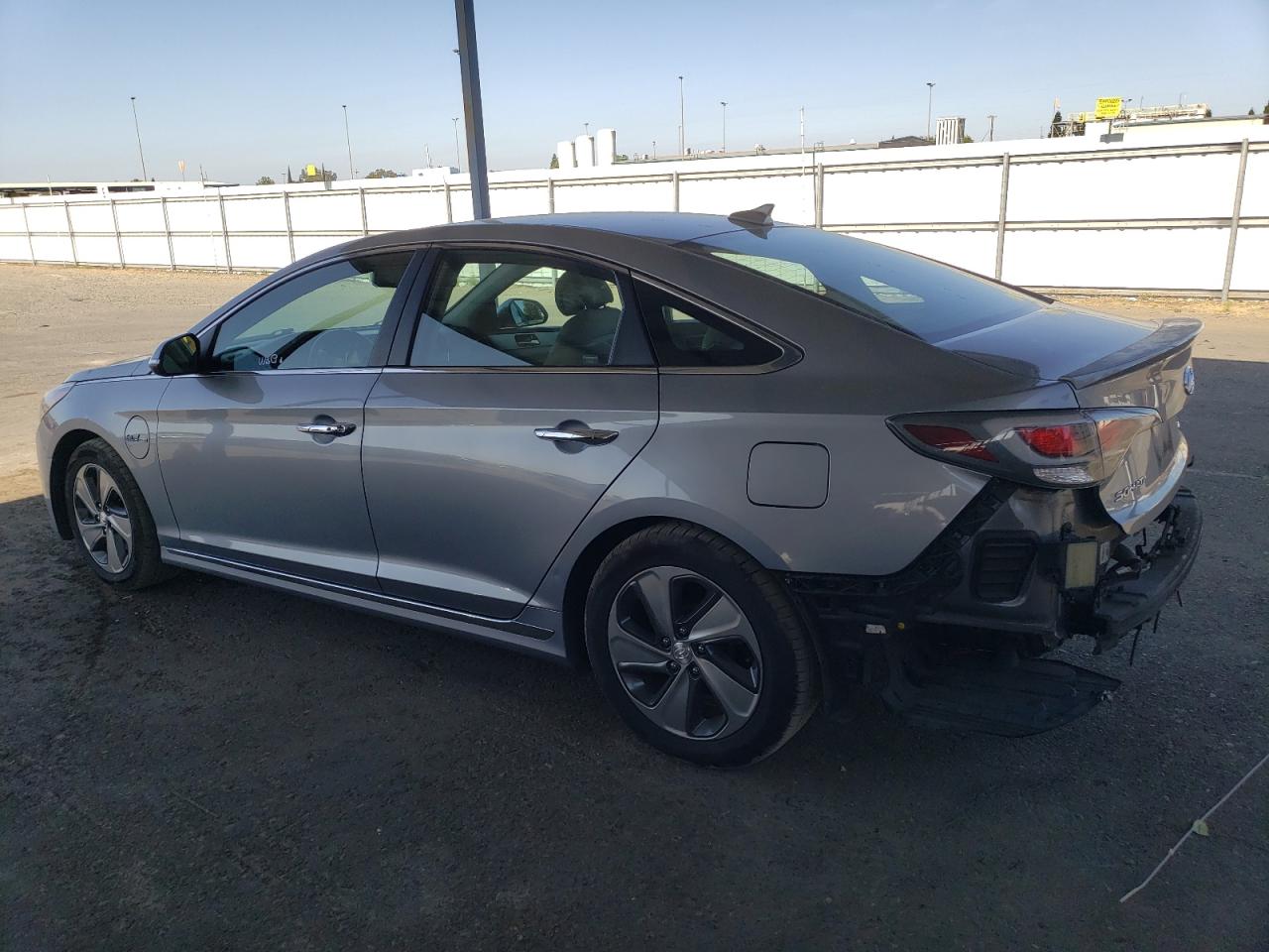 HYUNDAI SONATA 2016 VIN KMHE14L2XGA031036 фото 2