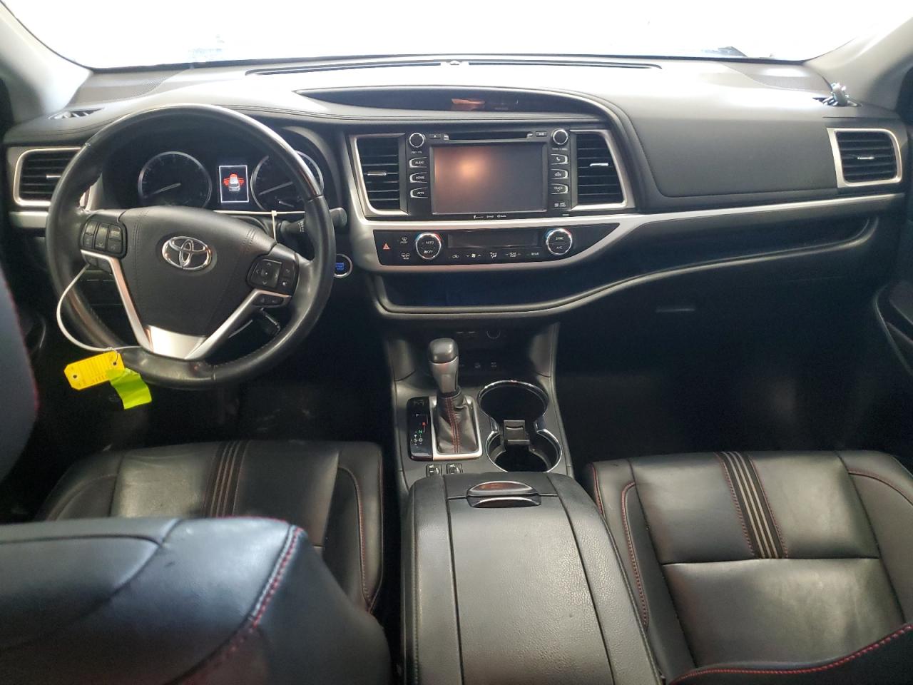 2019 Toyota Highlander Se VIN: 5TDJZRFH0KS625378 Lot: 62521445