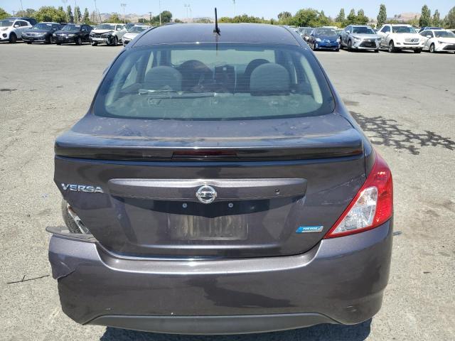  NISSAN VERSA 2015 Szary