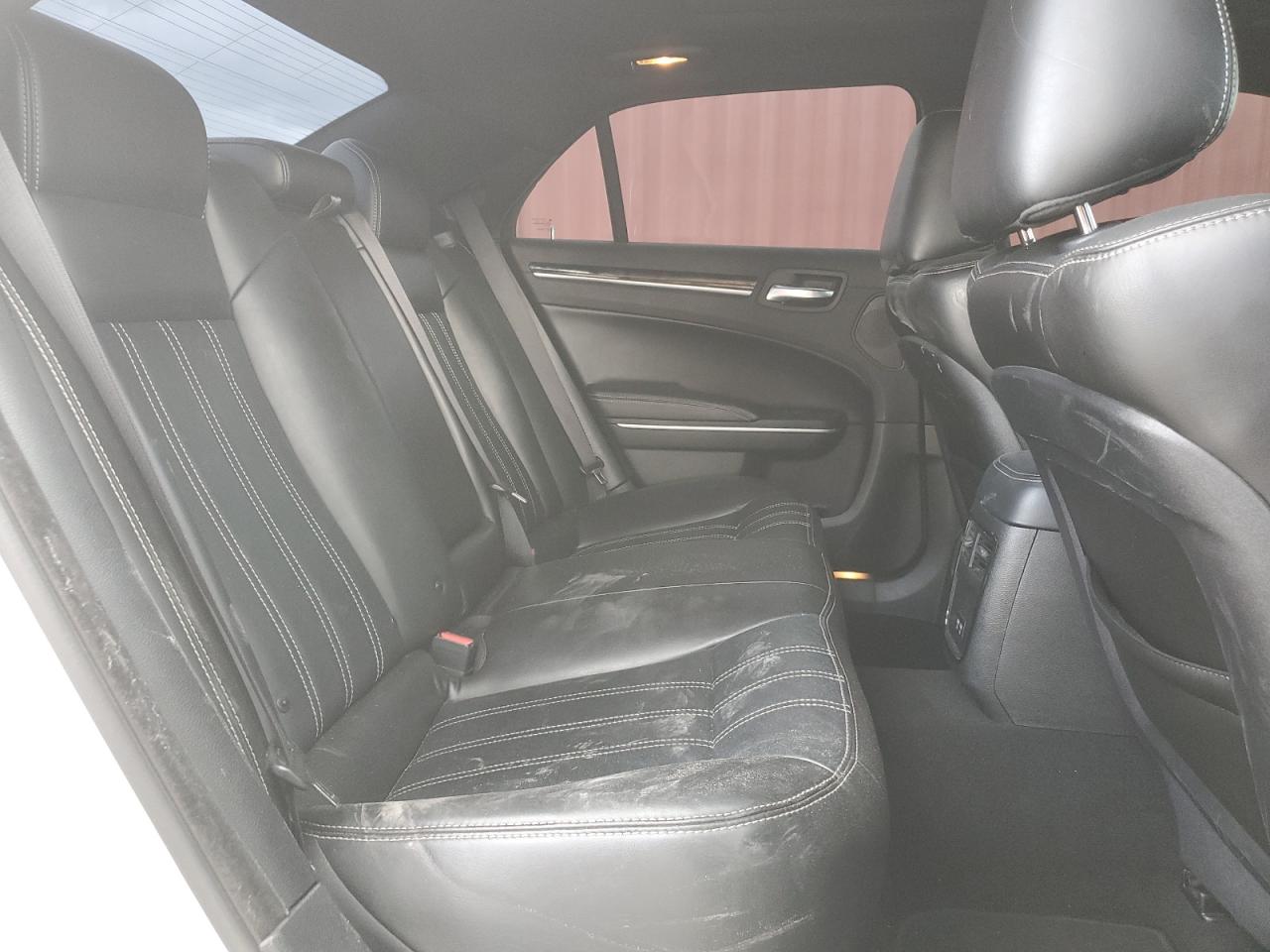 2022 Chrysler 300 S VIN: 2C3CCABG1NH167804 Lot: 62000595