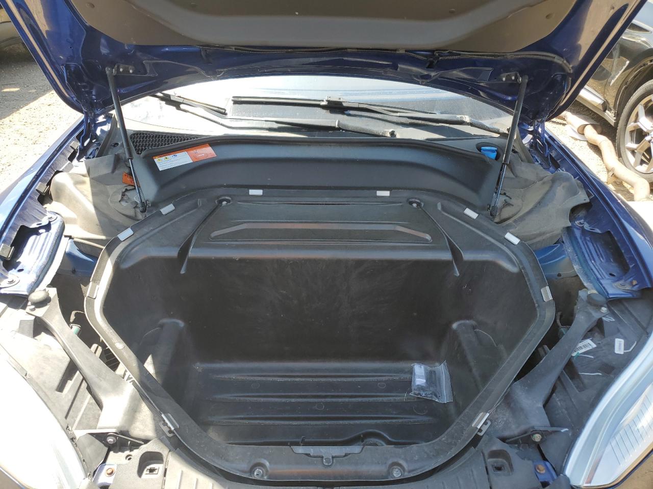 2015 Tesla Model S VIN: 5YJSA1E4XFF118218 Lot: 62468865