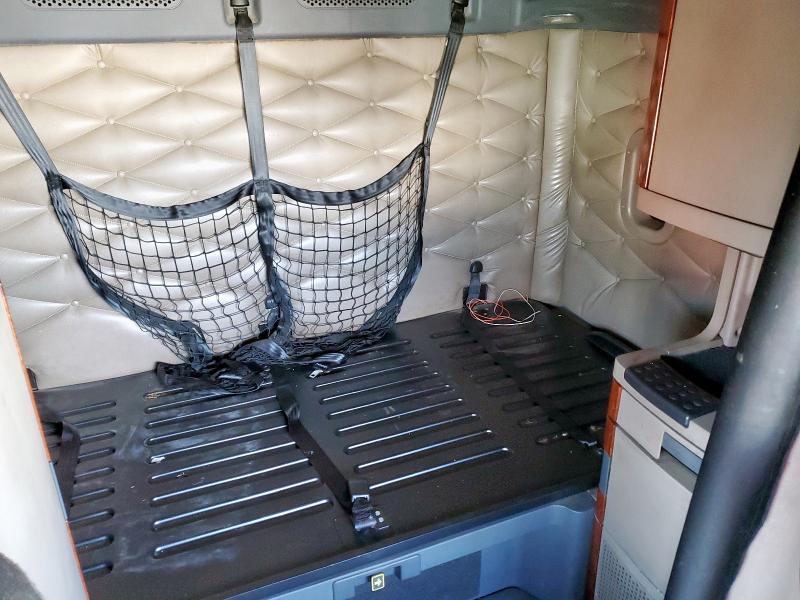 2015 FREIGHTLINER CASCADIA 125 SEMI TRUCK