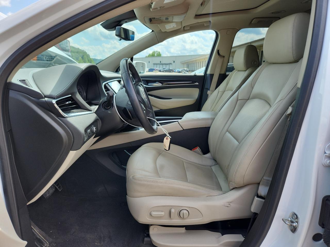 2020 Buick Enclave Essence VIN: 5GAEVAKW5LJ260375 Lot: 61479205