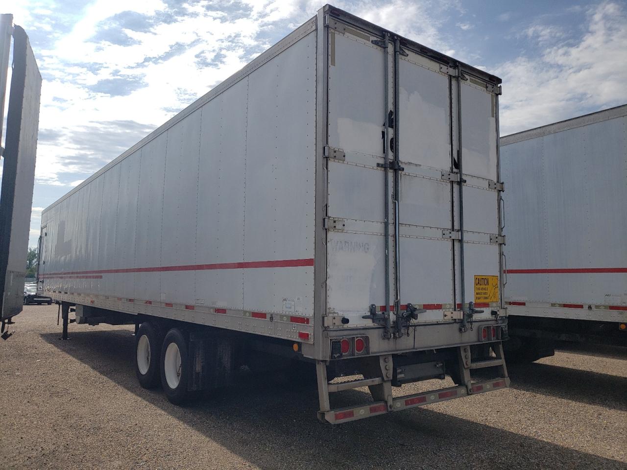 UTILITY ALL Models 2010 VIN 1UYVS2535AM833934 фото 3