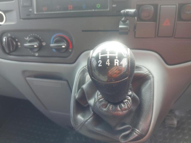 2006 FORD TRANSIT SW