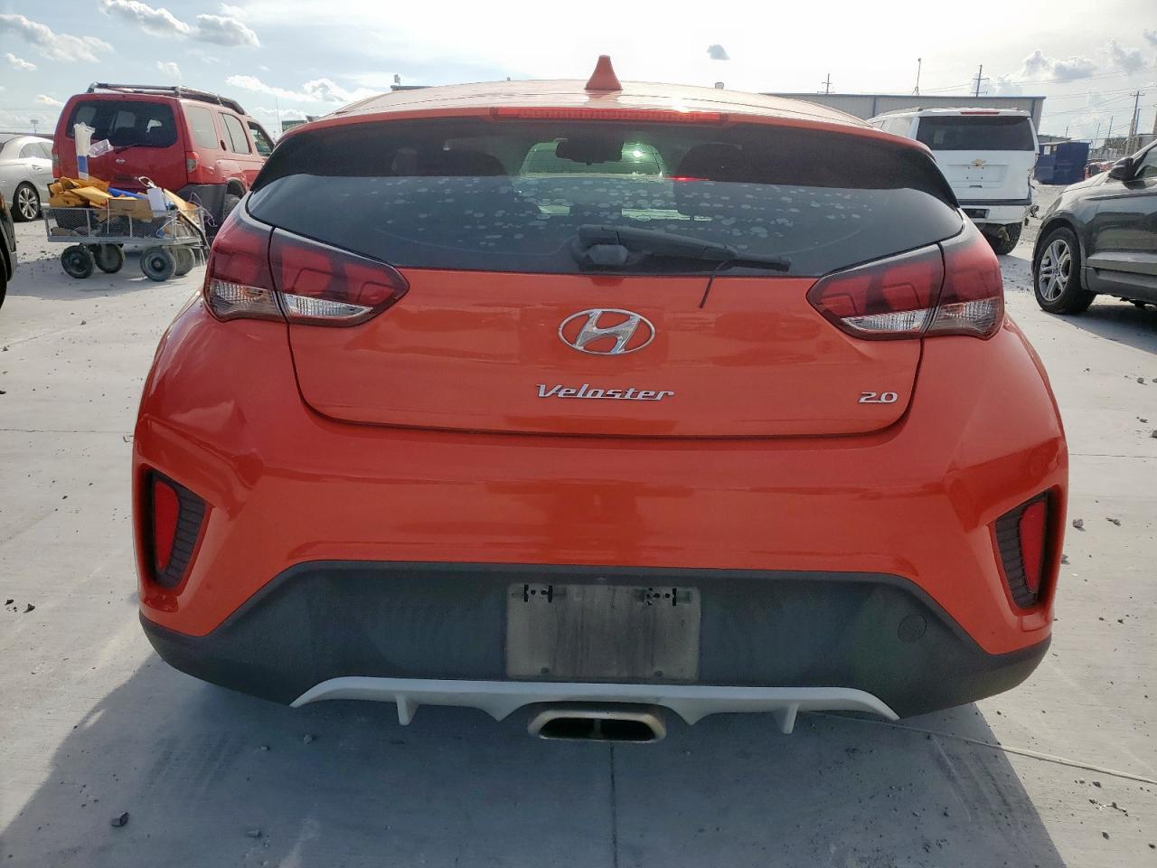 2019 Hyundai Veloster Base VIN: KMHTG6AFXKU002926 Lot: 61302865