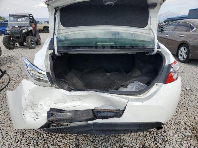  TOYOTA COROLLA 2014 Белый