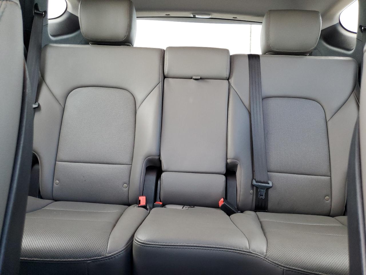 HYUNDAI SANTA FE 2018 VIN 5XYZUDLA8JG508459 photo 10
