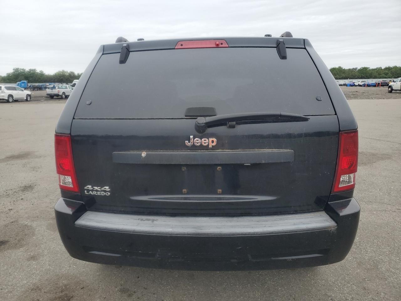 2008 Jeep Grand Cherokee Laredo VIN: 1J8GR48K18C181579 Lot: 62629205