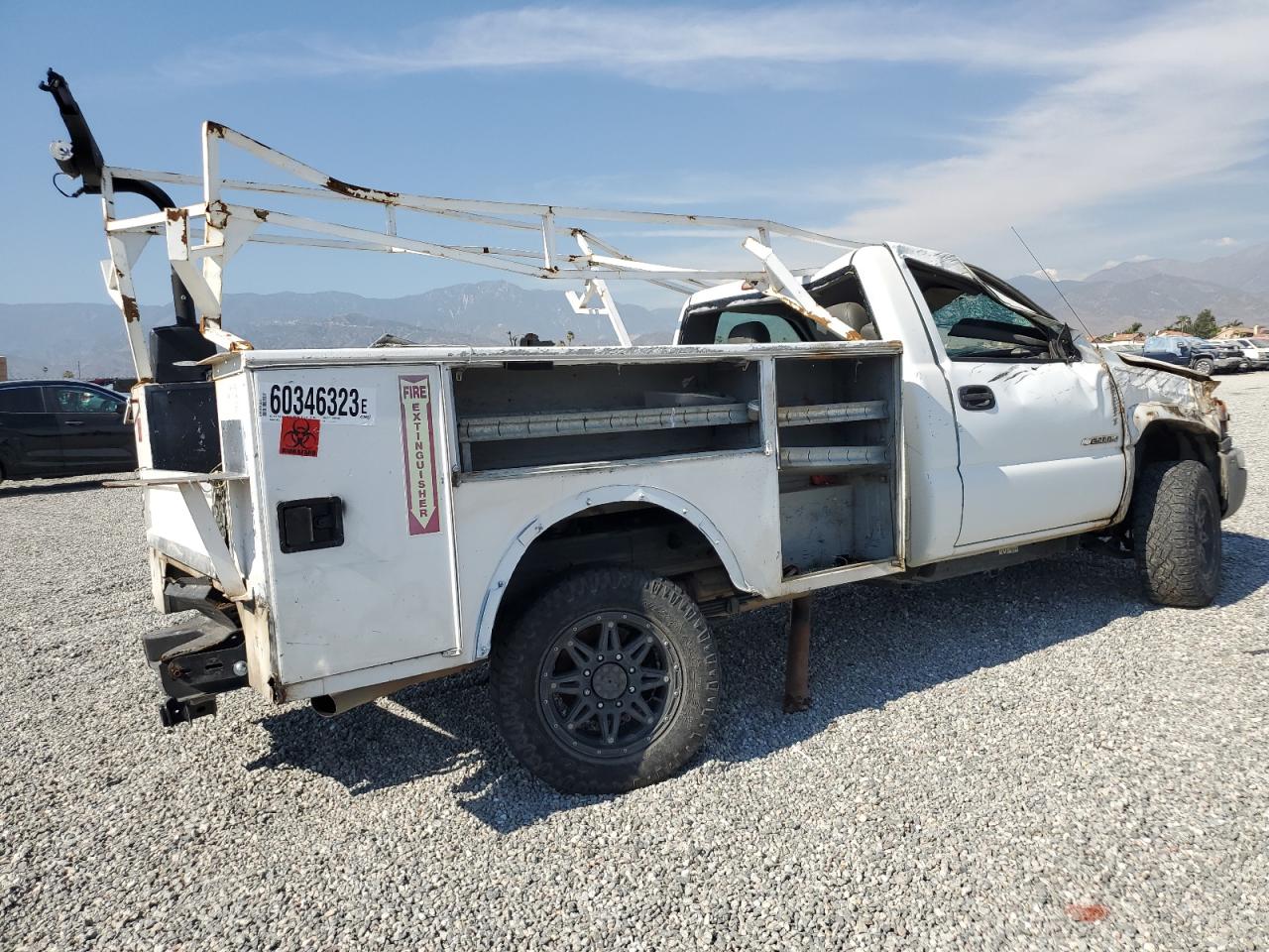 2005 GMC Sierra C2500 Heavy Duty VIN: 1GDHC24U65E334803 Lot: 60346323