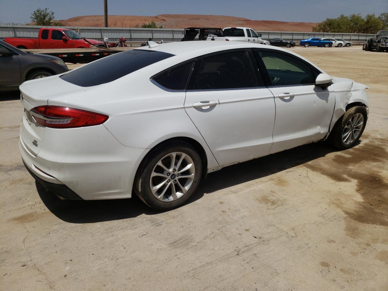 VIN 3FA6P0HD3KR171377 2019 FORD FUSION no.3