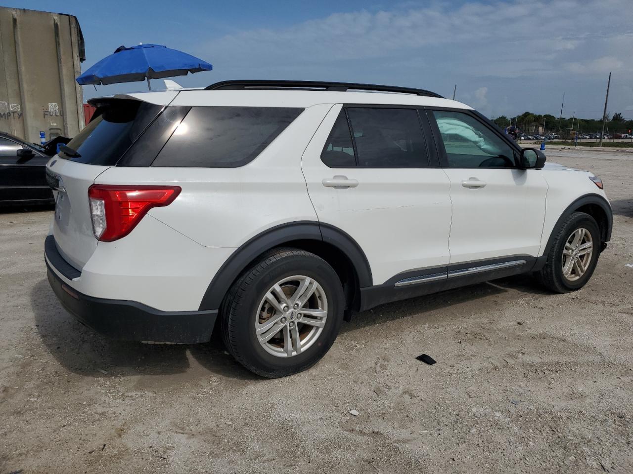 2021 Ford Explorer - Image 3