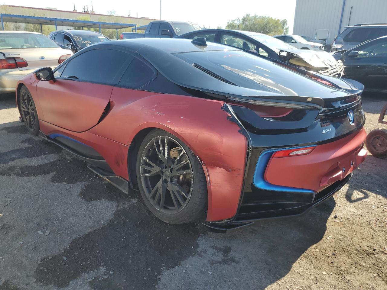 Автомобіль WBY2Z2C56GV676286 BMW I8 з США