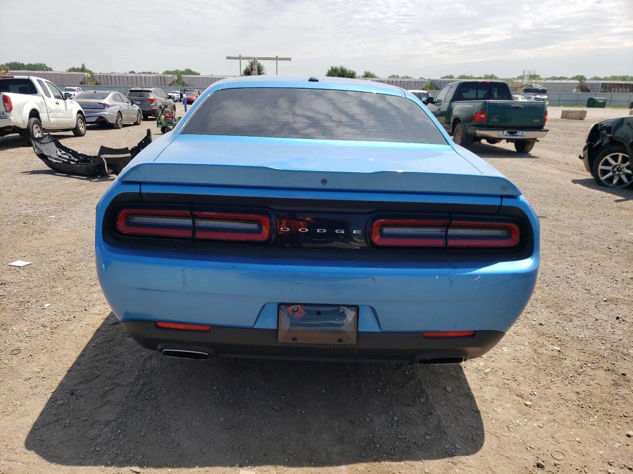 2C3CDZAG7KH557685 2019 Dodge Challenger Sxt