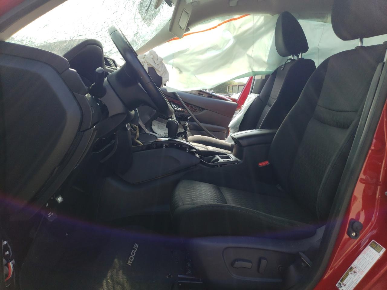 2017 Nissan Rogue - Image 7