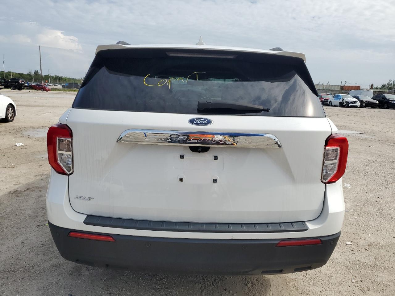 2021 Ford Explorer - Image 6
