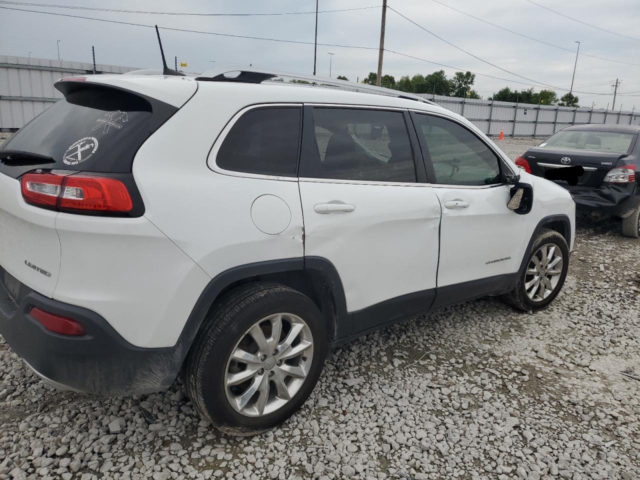 2017 Jeep Cherokee Limited VIN: 1C4PJLDS7HW560308 Lot: 60572413